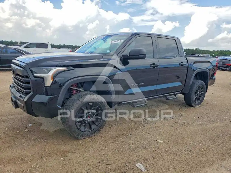 2024 Toyota TUNDRA фото