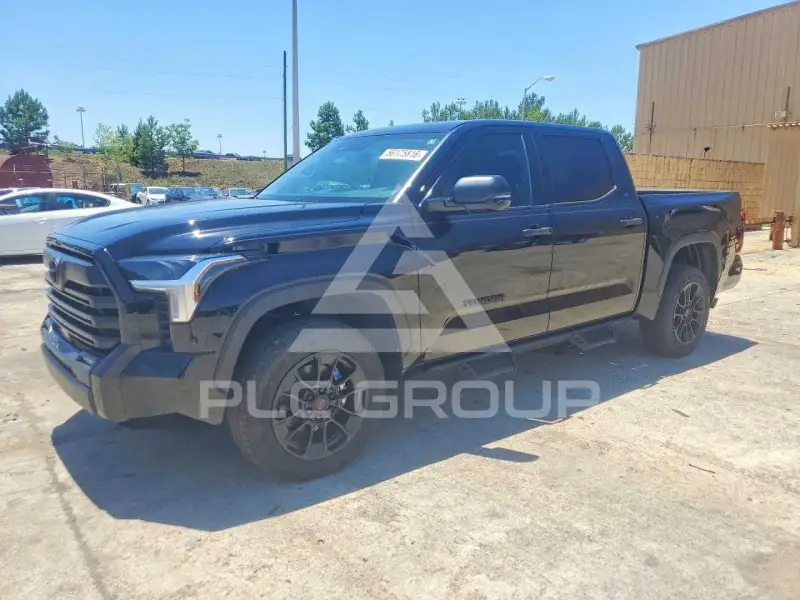 2024 Toyota TUNDRA фото