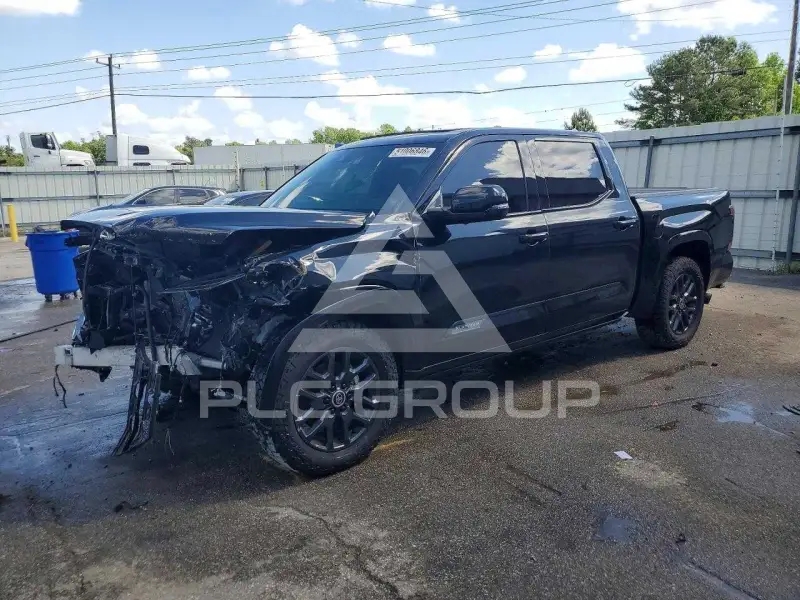 2024 Toyota TUNDRA фото