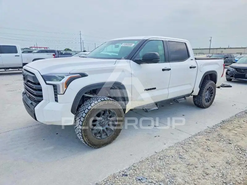 2024 Toyota TUNDRA photo