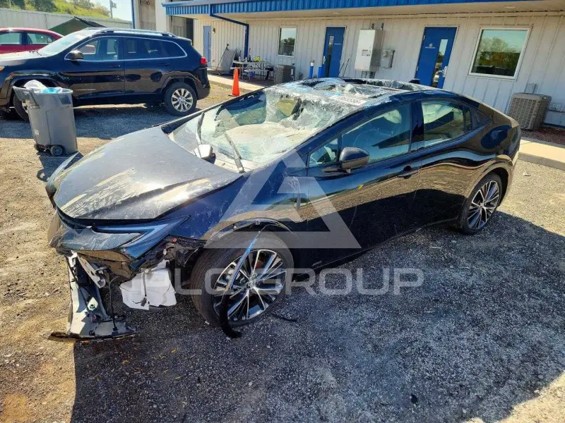 2024 Toyota PRIUS фото