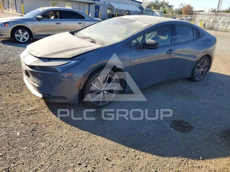 2024 Toyota PRIUS photo