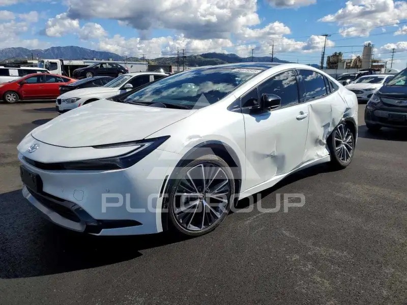 2024 Toyota PRIUS фото
