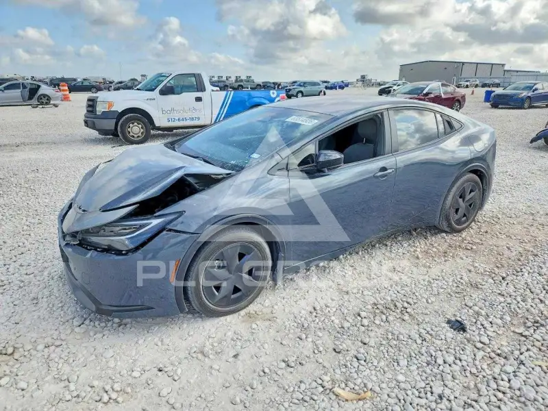 2024 Toyota PRIUS photo