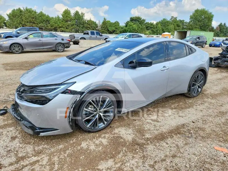 2024 Toyota PRIUS фото