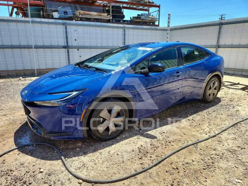 2024 Toyota PRIUS фото