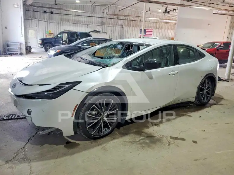 2024 Toyota PRIUS фото