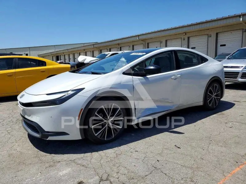 2024 Toyota PRIUS фото