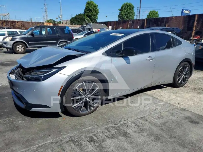 2024 Toyota PRIUS фото