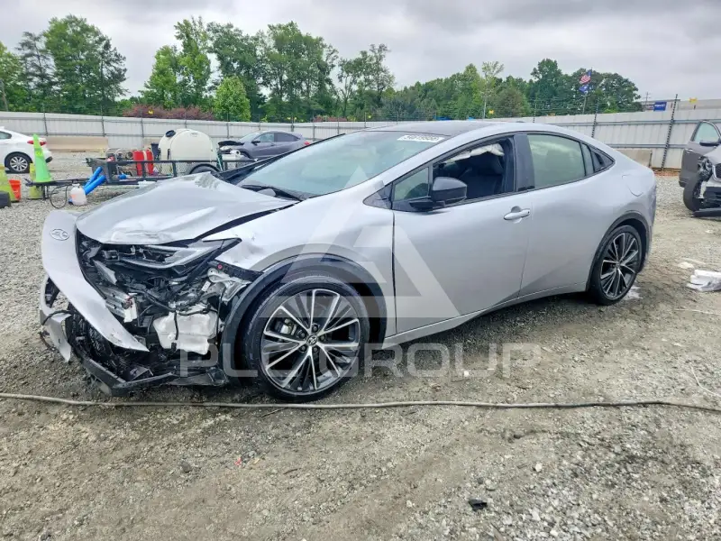 2024 Toyota PRIUS фото