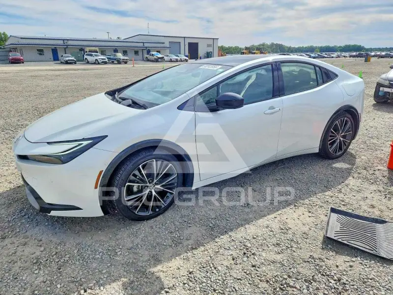 2024 Toyota PRIUS фото
