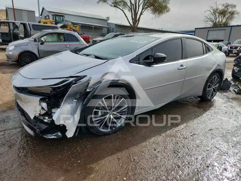 2024 Toyota PRIUS photo