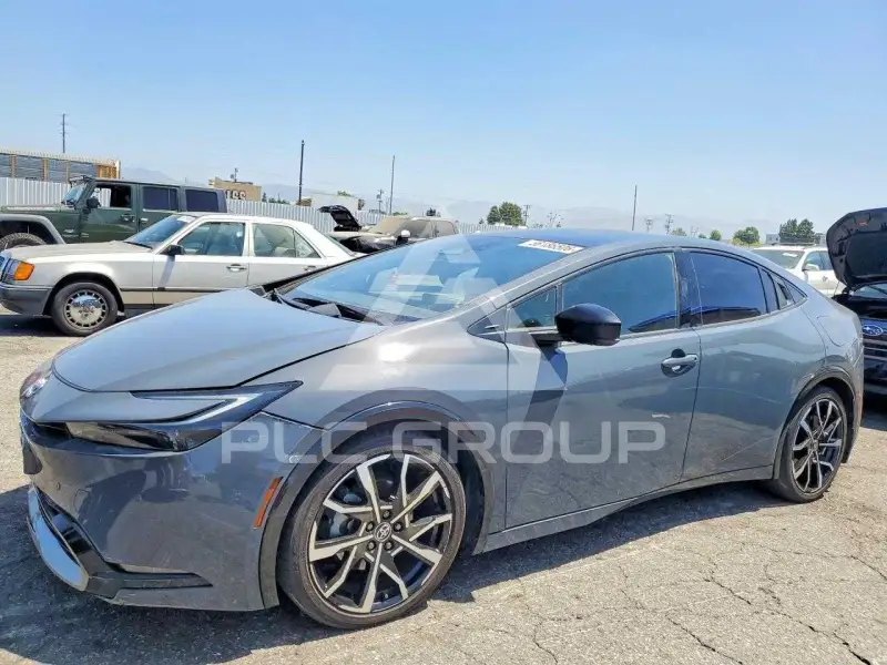 2024 Toyota PRIUS фото