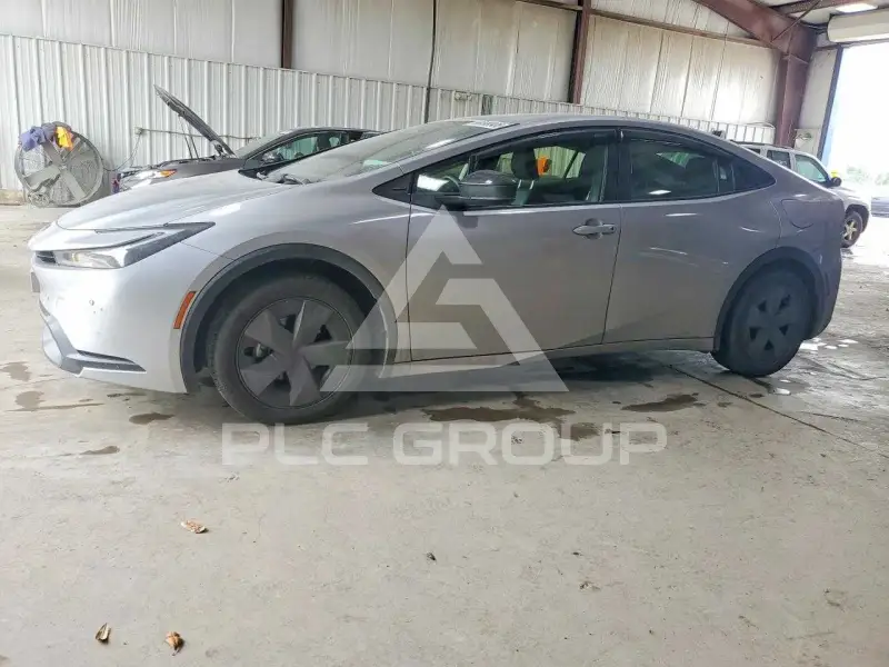 2024 Toyota PRIUS фото