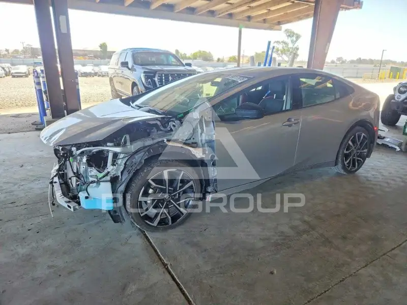 2024 Toyota PRIUS фото