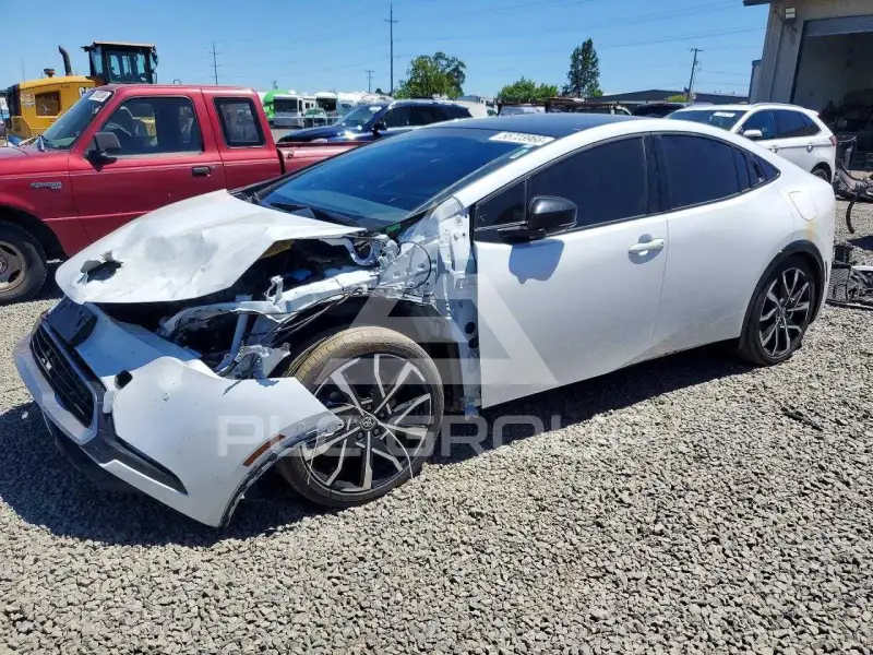 2024 Toyota PRIUS фото