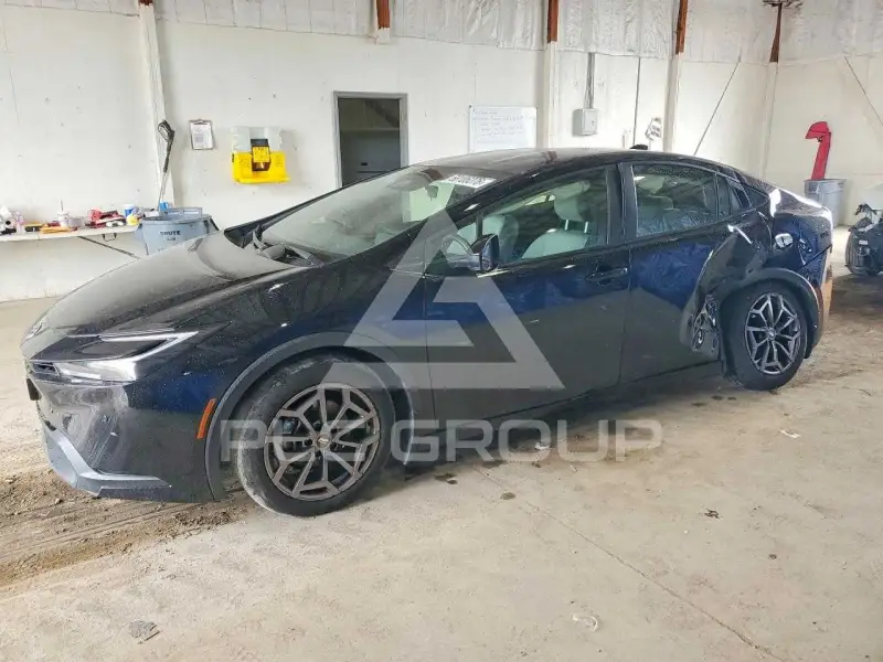 2024 Toyota PRIUS фото