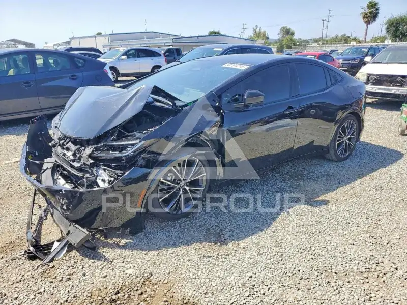 2024 Toyota PRIUS фото