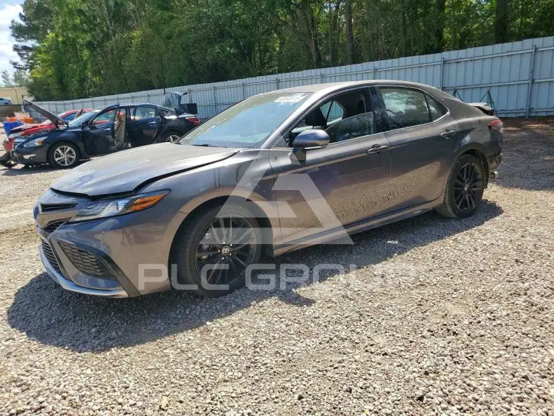 2024 Toyota CAMRY фото
