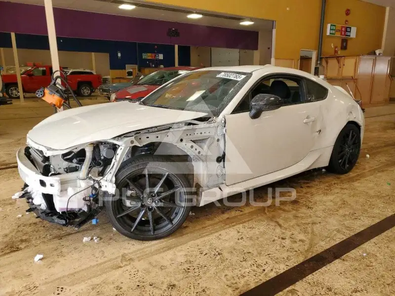 2024 Toyota GR 86 фото
