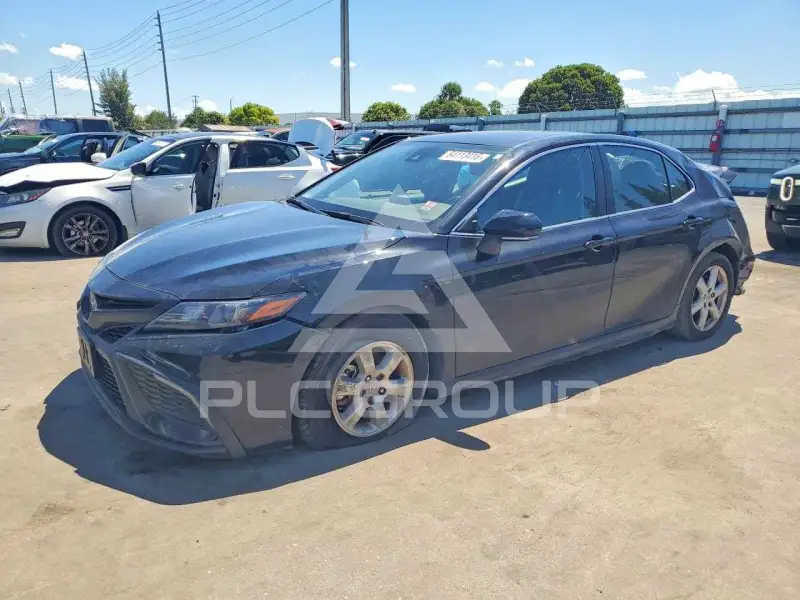 2024 Toyota CAMRY фото