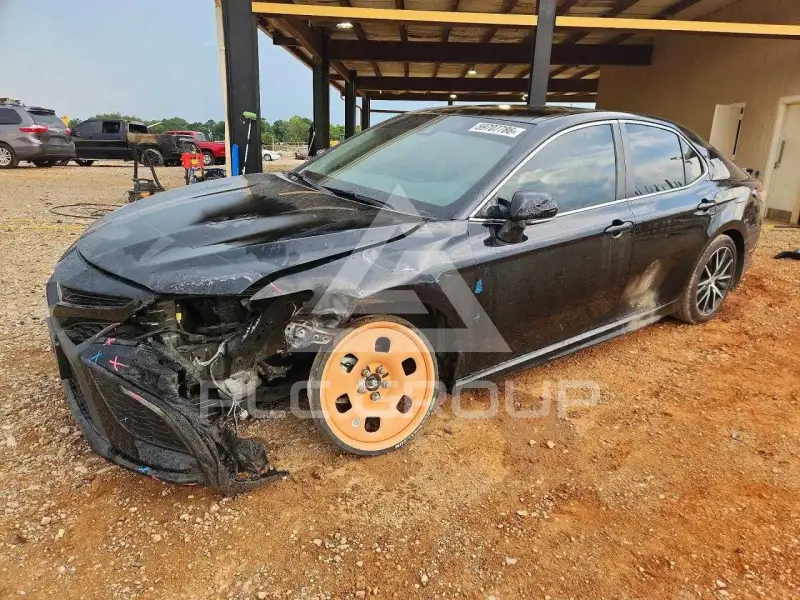 2024 Toyota CAMRY фото
