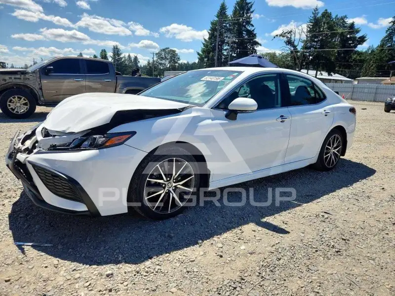 2024 Toyota CAMRY фото
