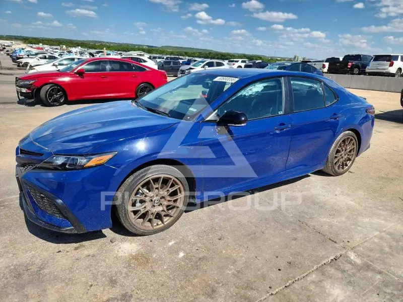 2024 Toyota CAMRY фото