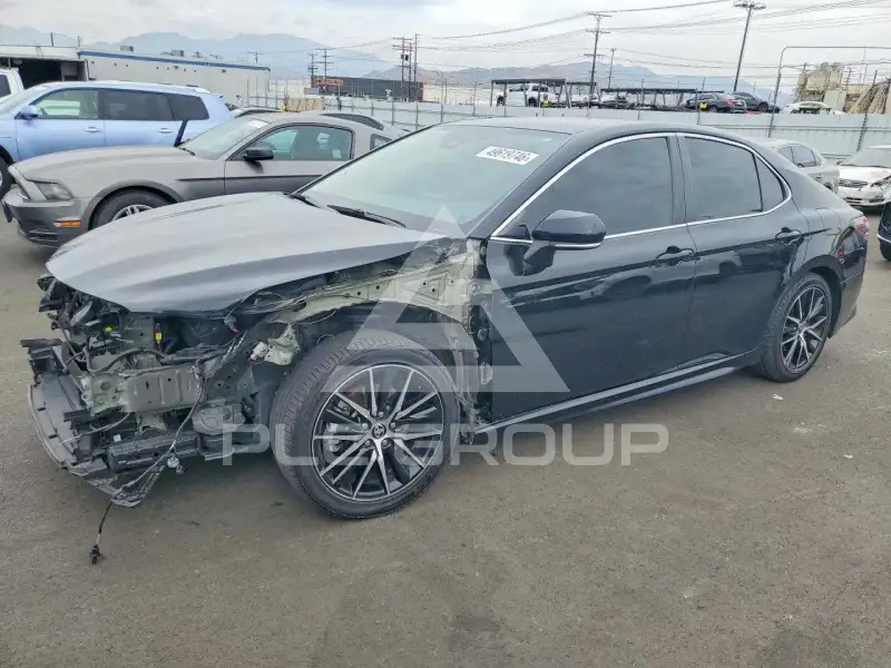 2024 Toyota CAMRY фото