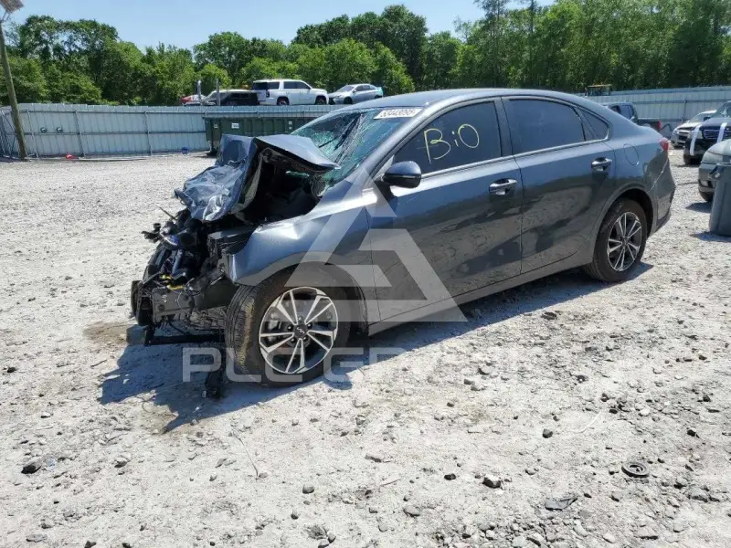 2024 KIA Forte photo