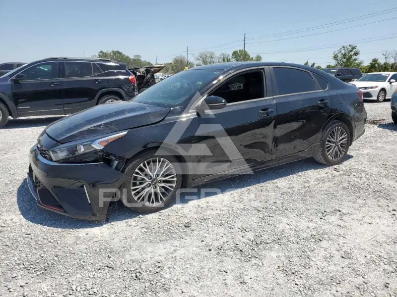 2024 KIA Forte фото