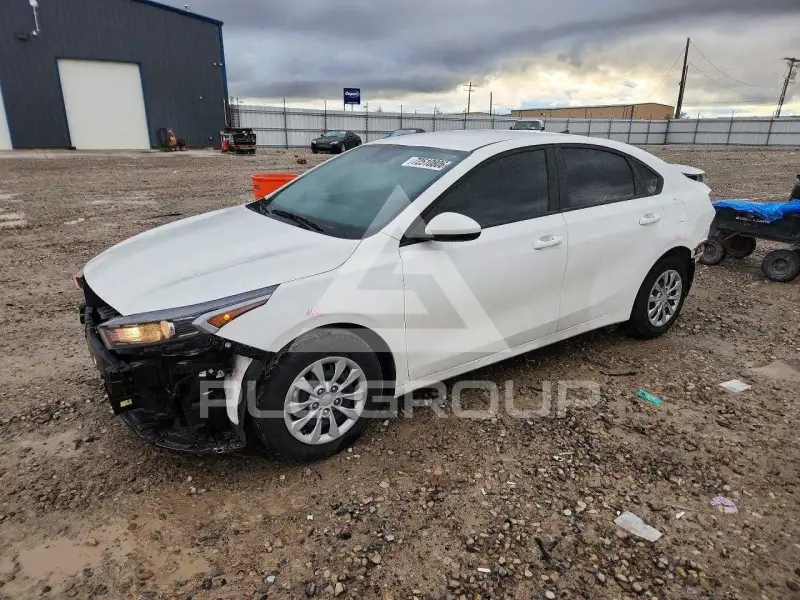 2024 KIA Forte photo