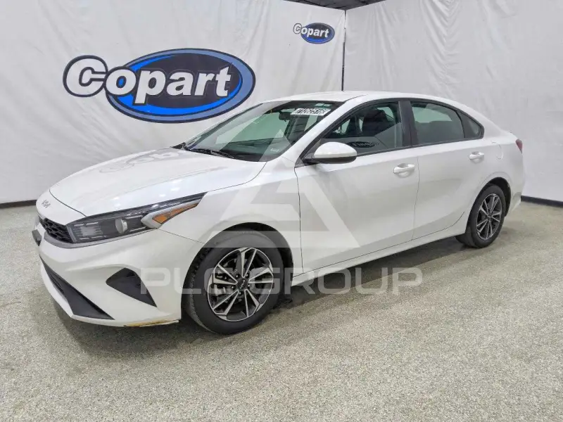 2024 KIA Forte фото