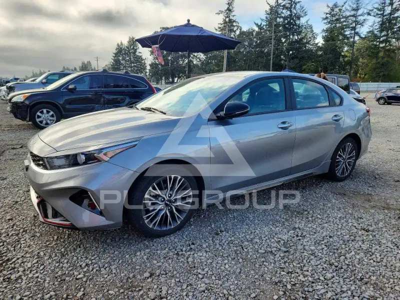 2024 KIA Forte фото