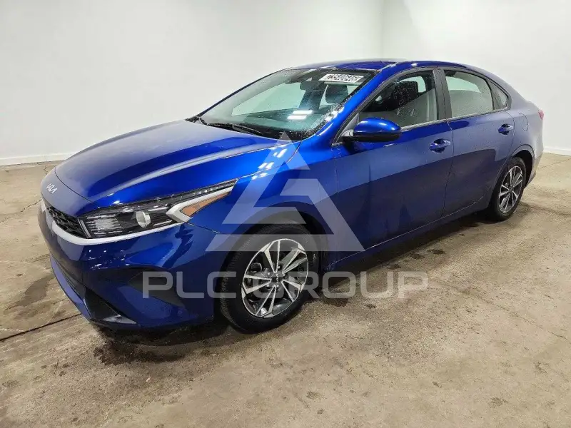 2024 KIA Forte фото