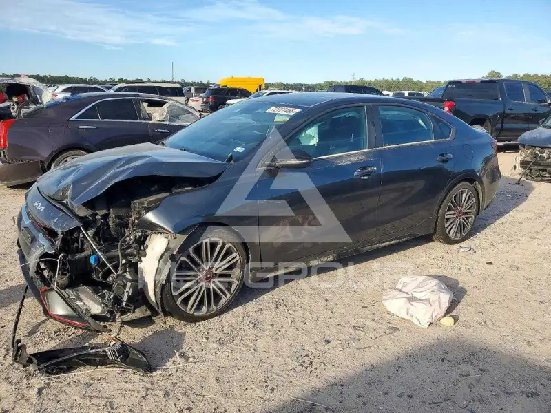 2024 KIA Forte photo