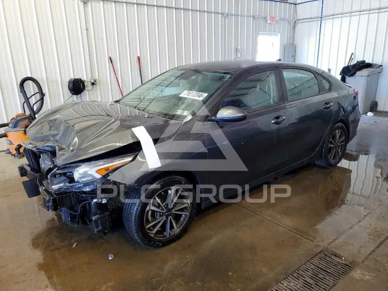 2024 KIA Forte фото