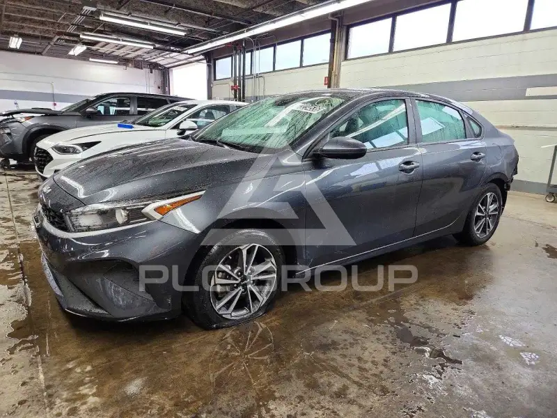 2024 KIA Forte фото