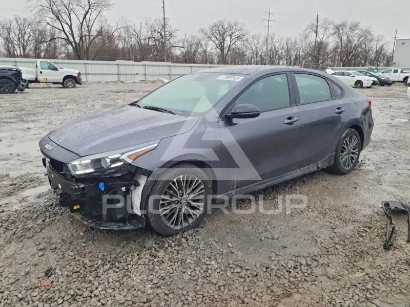 2024 KIA Forte фото