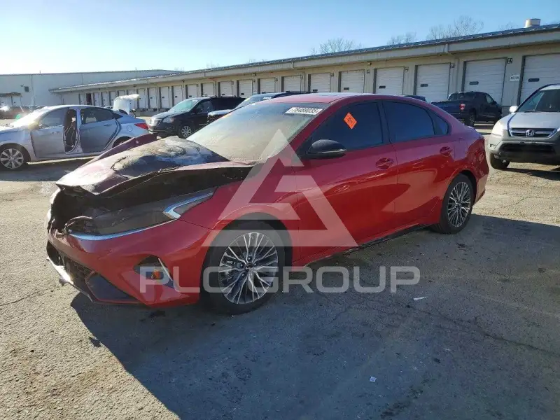 2024 KIA Forte фото