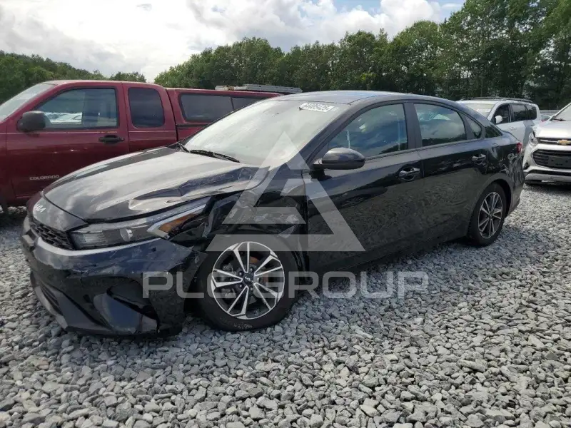 2024 KIA Forte фото
