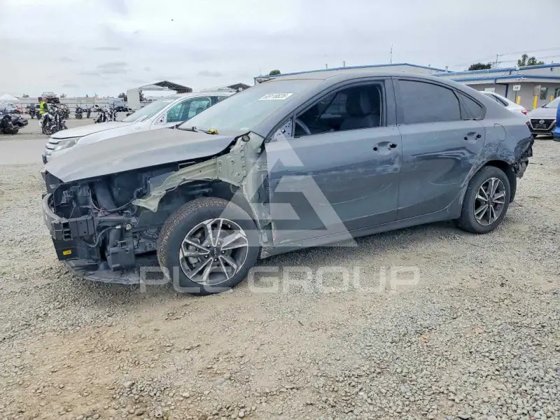 2024 KIA Forte фото