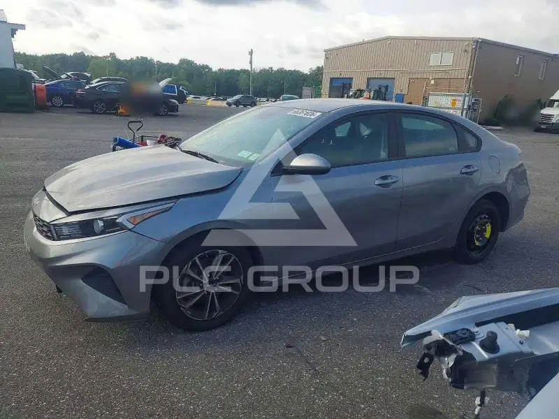2024 KIA Forte фото
