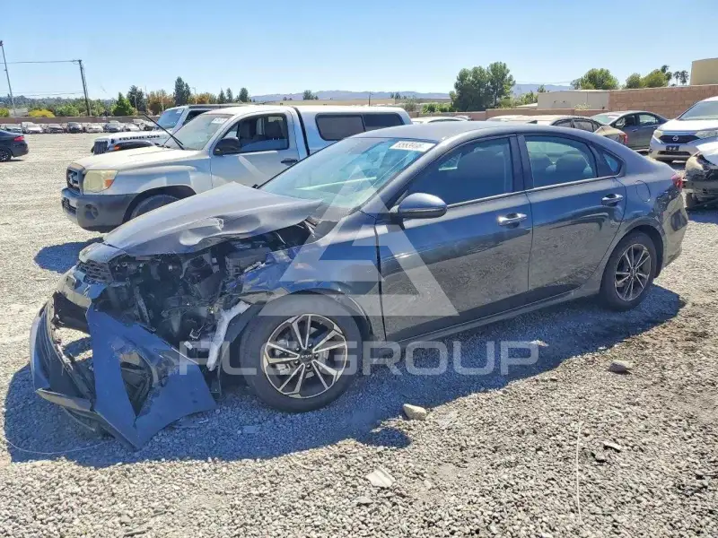 2024 KIA Forte photo