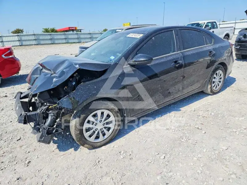 2024 KIA Forte photo