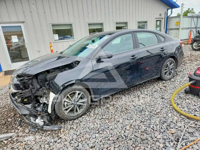 2024 KIA Forte photo