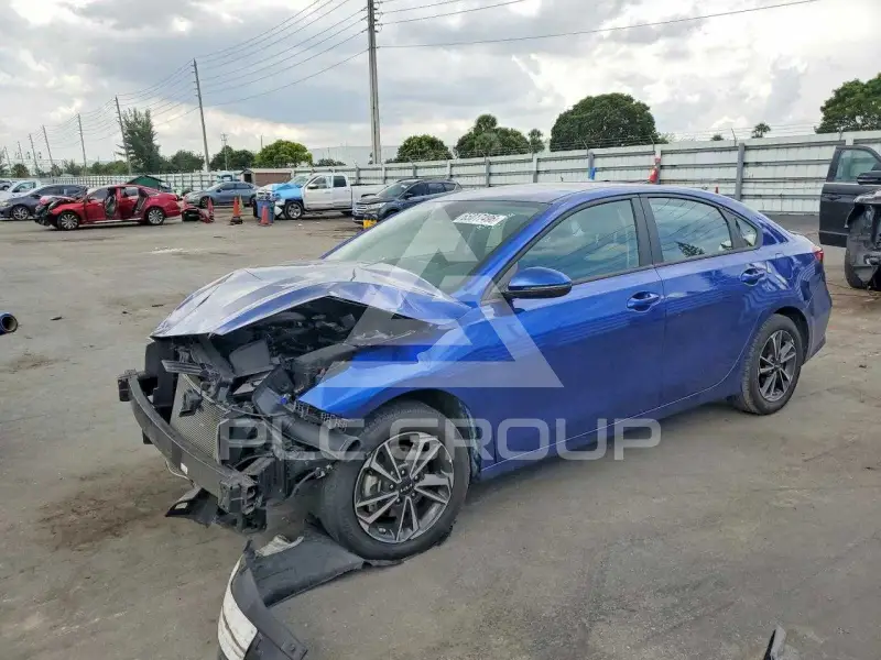 2024 KIA Forte фото