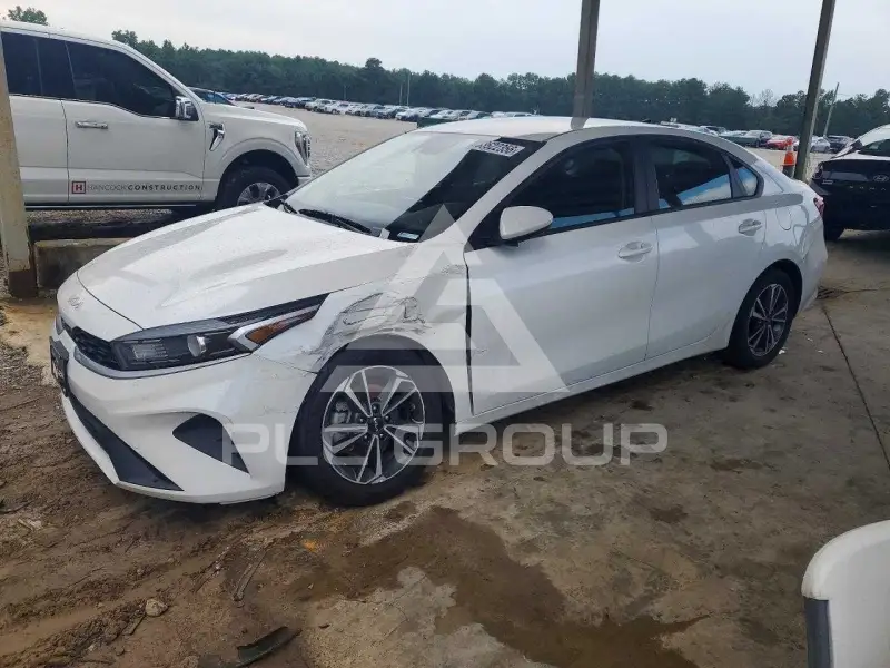 2024 KIA Forte фото