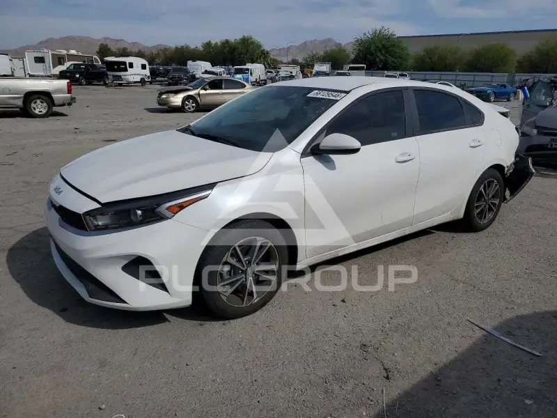 2024 KIA Forte фото