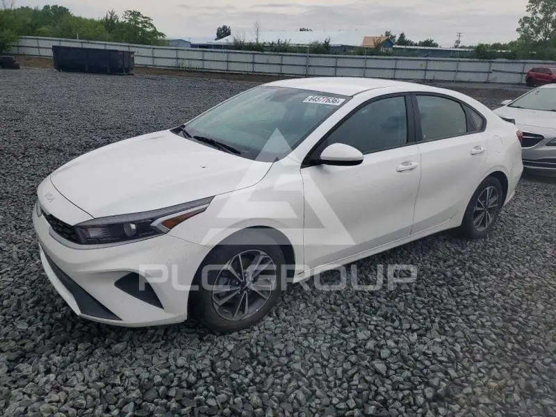 2024 KIA Forte фото